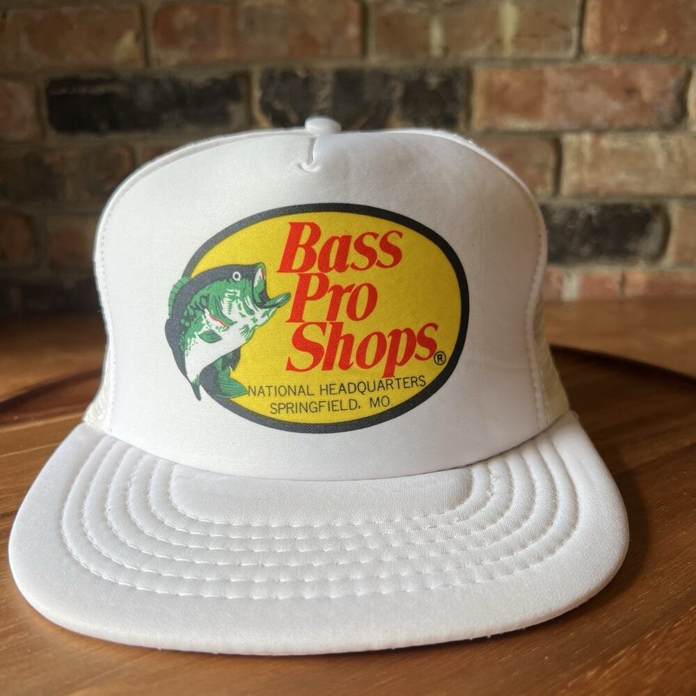 80's Vintage Bass Pro Shops Fishing Hunting Trucker Hat Snapback Cap White